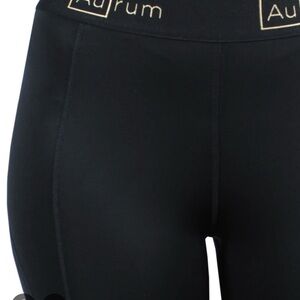 Aurum Women's Black Cropped Pants